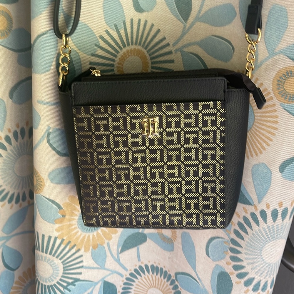 TH Crossbody Purse- New